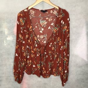 Tie Front Long Sleeves Blouse